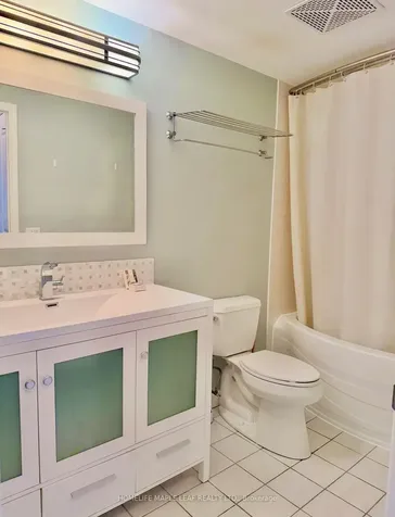 200 Burnhamthorpe Road E Mississauga ON L5A 4L4