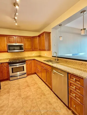 200 Burnhamthorpe Road E Mississauga ON L5A 4L4