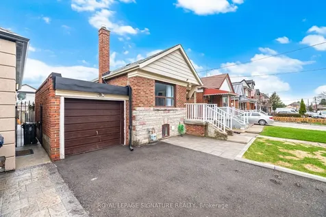 77 Ypres Road Toronto ON M6M 1P2