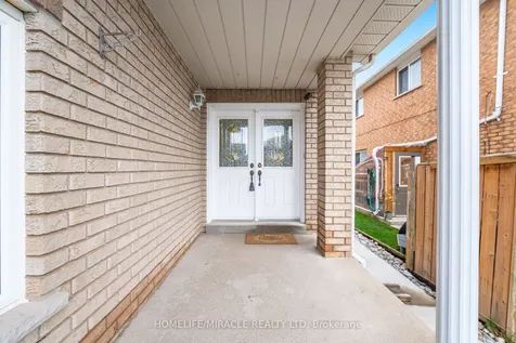 200 Tiller Trail Brampton ON L6X 4T1