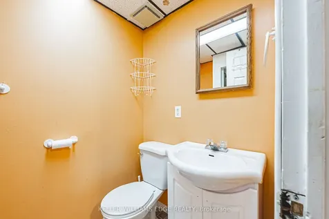 1576 Newlands Crescent Burlington ON L7M 1V6