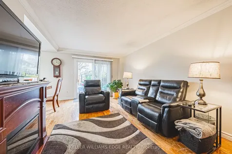 1576 Newlands Crescent Burlington ON L7M 1V6