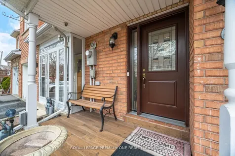 64 Mare Crescent Toronto ON M9W 7E7