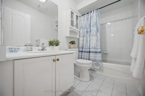 64 Mare Crescent Toronto ON M9W 7E7