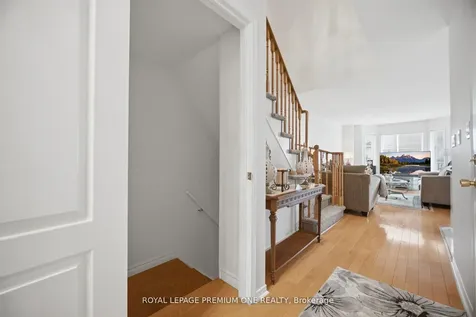 64 Mare Crescent Toronto ON M9W 7E7