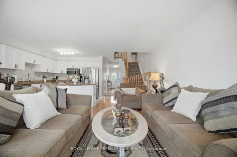 64 Mare Crescent Toronto ON M9W 7E7