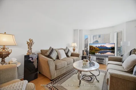 64 Mare Crescent Toronto ON M9W 7E7