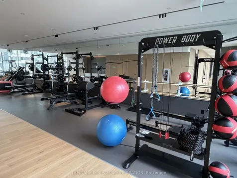 395 Square One Drive Mississauga ON L5B 0P6