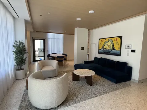 395 Square One Drive Mississauga ON L5B 0P6