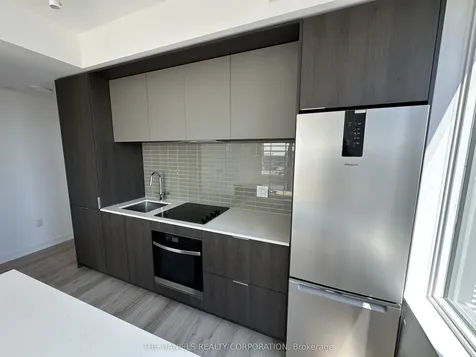 395 Square One Drive Mississauga ON L5B 0P6
