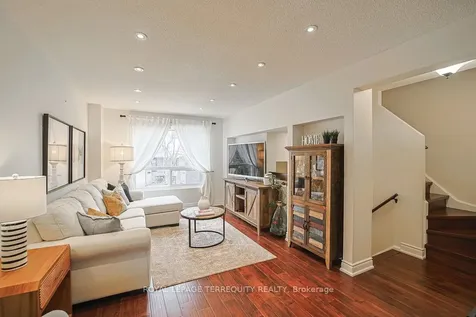 1221 Dundix Road Mississauga ON L4Y 3Y9