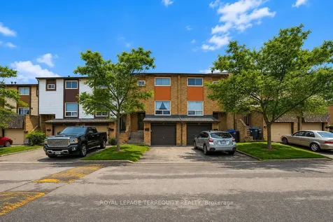 1221 Dundix Road Mississauga ON L4Y 3Y9