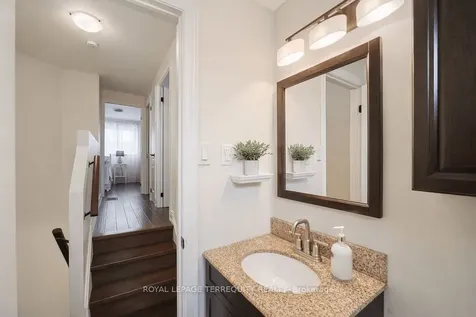 1221 Dundix Road Mississauga ON L4Y 3Y9