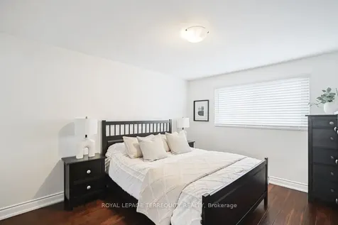 1221 Dundix Road Mississauga ON L4Y 3Y9