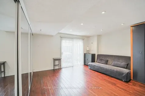 1221 Dundix Road Mississauga ON L4Y 3Y9