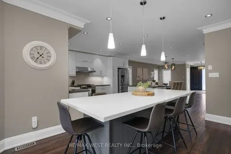 99 Gray Park Drive Caledon ON L7E 2N5