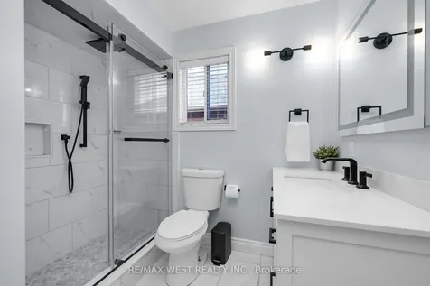 99 Gray Park Drive Caledon ON L7E 2N5