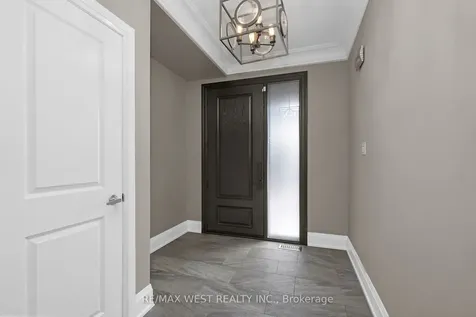 99 Gray Park Drive Caledon ON L7E 2N5