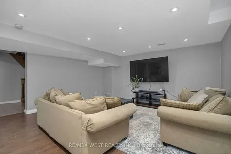 99 Gray Park Drive Caledon ON L7E 2N5