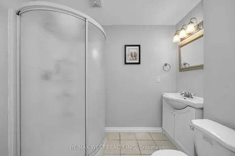 99 Gray Park Drive Caledon ON L7E 2N5