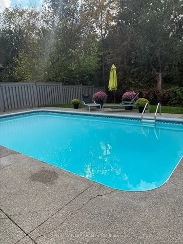 99 Gray Park Drive Caledon ON L7E 2N5