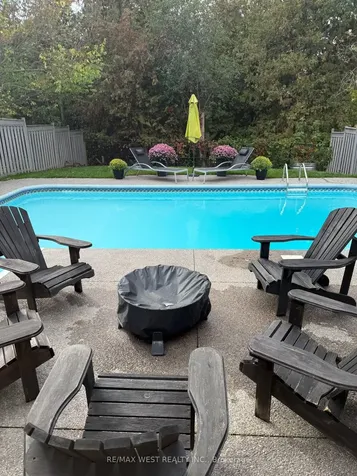 99 Gray Park Drive Caledon ON L7E 2N5