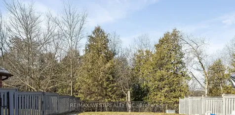 99 Gray Park Drive Caledon ON L7E 2N5