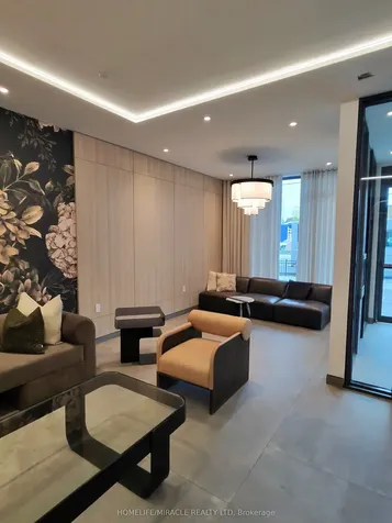 556 Marlee Avenue Toronto ON M6B 0B1