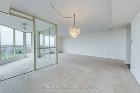 55 Kingsbridge Garden Circle Mississauga ON L5R 1Y1