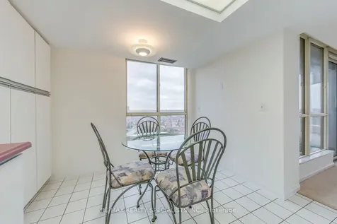 55 Kingsbridge Garden Circle Mississauga ON L5R 1Y1