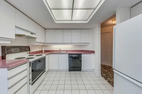 55 Kingsbridge Garden Circle Mississauga ON L5R 1Y1