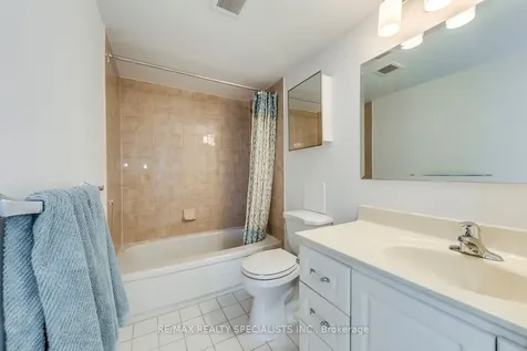 55 Kingsbridge Garden Circle Mississauga ON L5R 1Y1