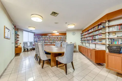55 Kingsbridge Garden Circle Mississauga ON L5R 1Y1