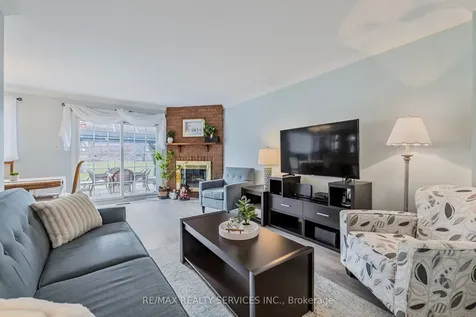 40 Crenshaw Court Brampton ON L6Z 1W9