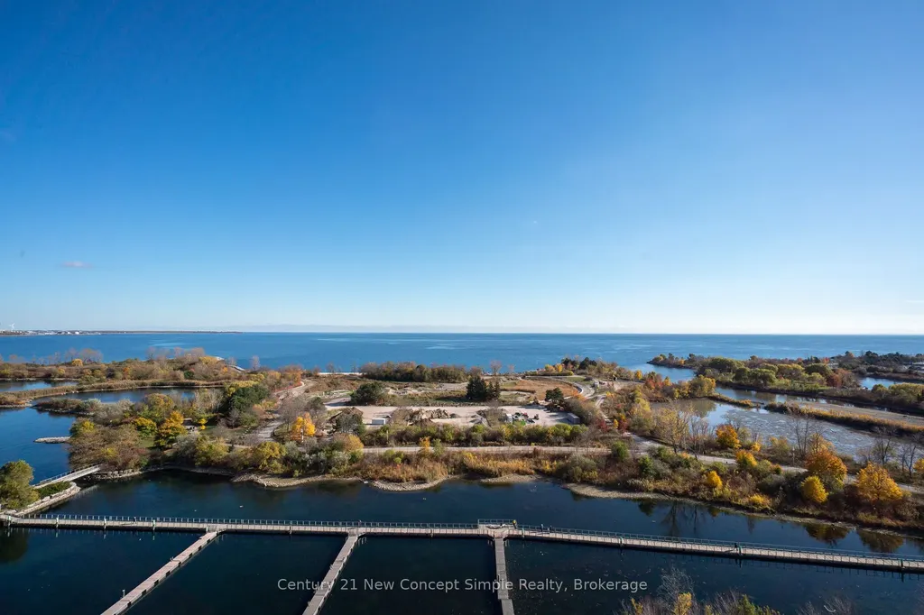 20 Shore Breeze Drive Toronto ON M8V 0C7