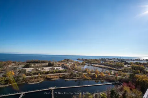 20 Shore Breeze Drive Toronto ON M8V 0C7