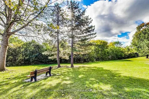 11 Wincott Drive Toronto ON M9R 2R9