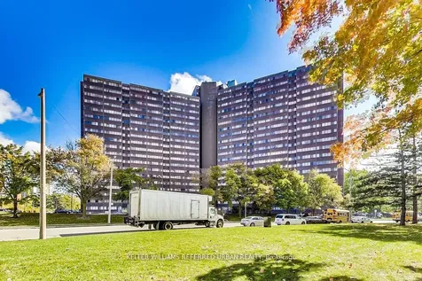 11 Wincott Drive Toronto ON M9R 2R9