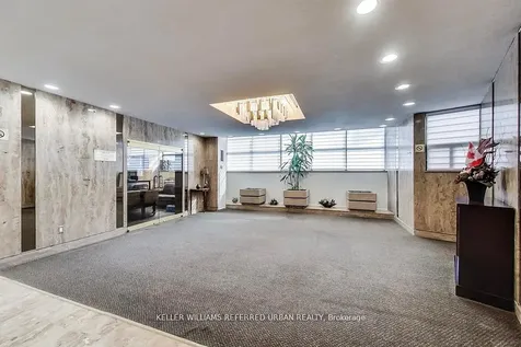 11 Wincott Drive Toronto ON M9R 2R9