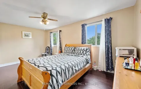 124 Baronwood Court Brampton ON L6V 3H7