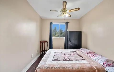 124 Baronwood Court Brampton ON L6V 3H7