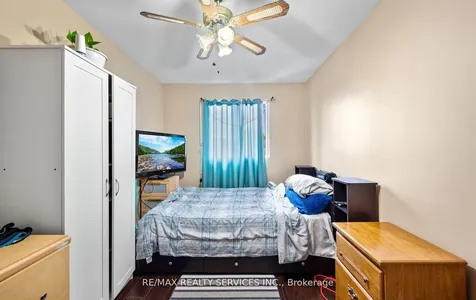 124 Baronwood Court Brampton ON L6V 3H7