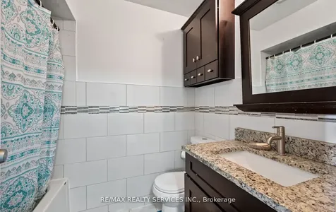 124 Baronwood Court Brampton ON L6V 3H7