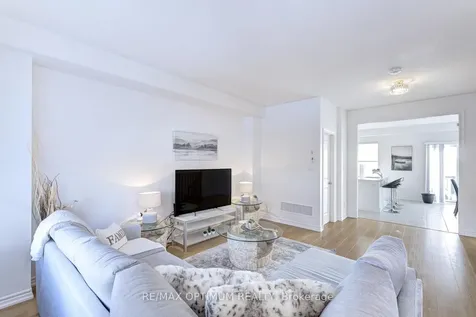 2 Pomarine Way Brampton ON L6X 0E4