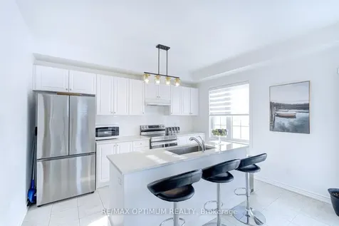 2 Pomarine Way Brampton ON L6X 0E4