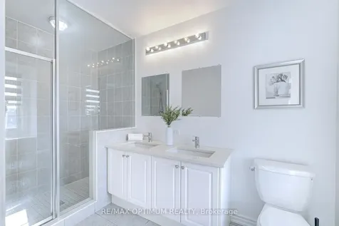 2 Pomarine Way Brampton ON L6X 0E4