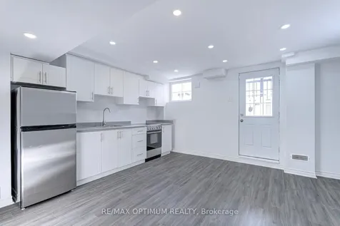 2 Pomarine Way Brampton ON L6X 0E4