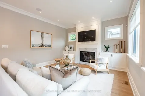 385 Pine Cove Road Burlington ON L7N 1W4