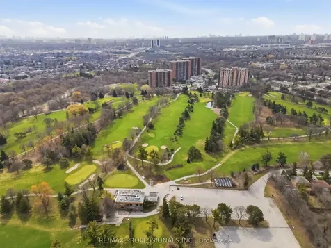 118 Tandridge Crescent Toronto ON M9W 5N9