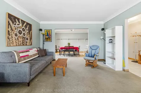 118 Tandridge Crescent Toronto ON M9W 5N9